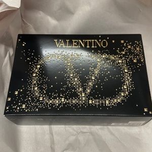 NIB Valentino luxury lipstick set